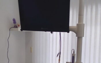 Monitor i intraoralna kamera